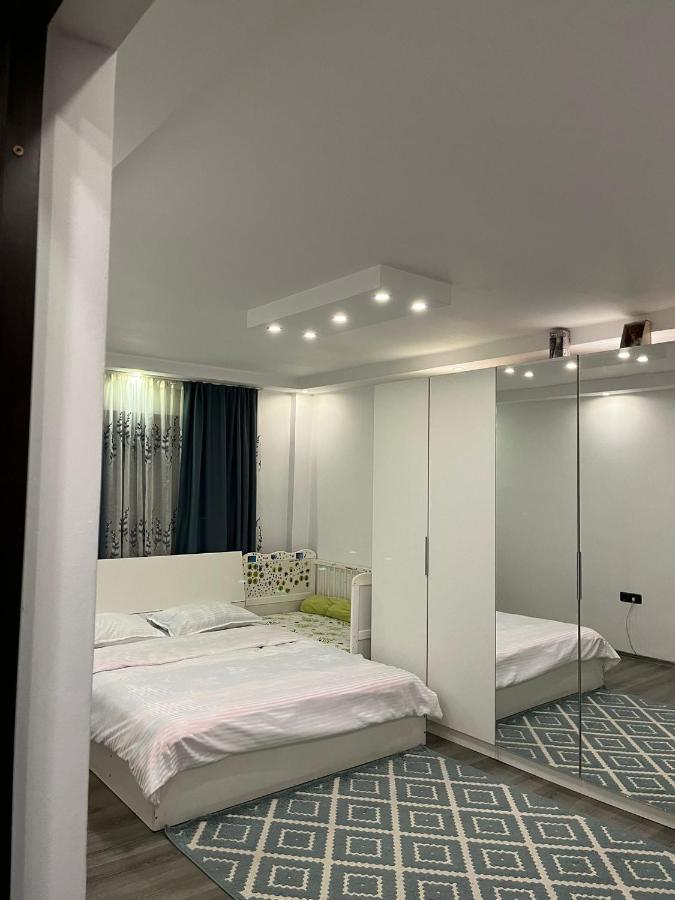 Apartament Mattias Călimăneşti Exterior foto